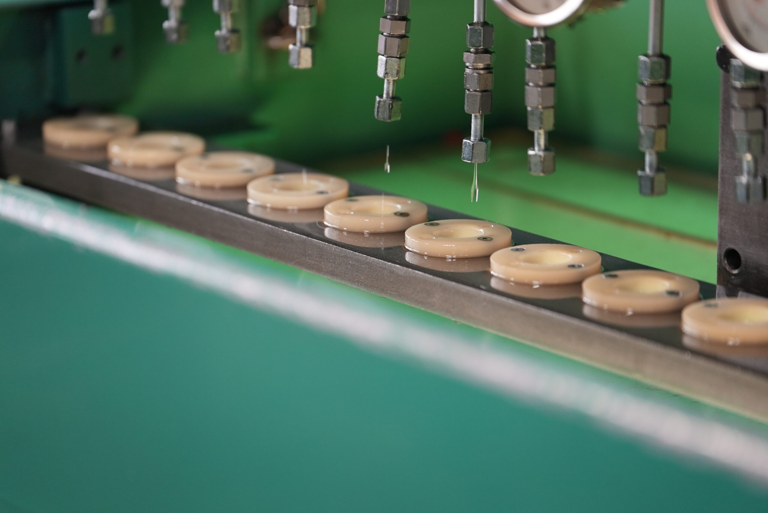 Cylinder Lubrication Systems: Boost Performance & Compliance